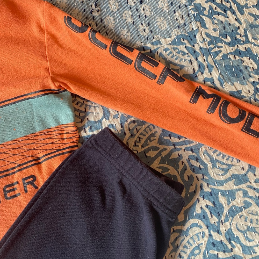 Carter’s Gaming Pajamas Bundle - Picture 4 of 6
